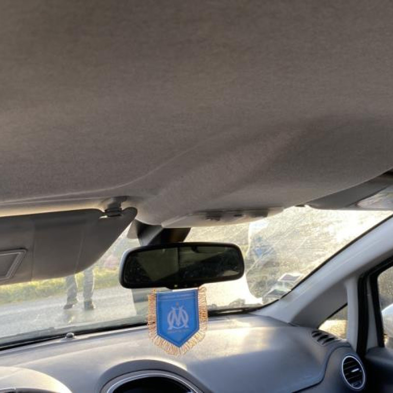 Serrure avant droit FIAT PUNTO 3 Photo n°19