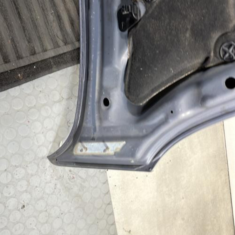 Capot NISSAN NOTE 1 Photo n°10