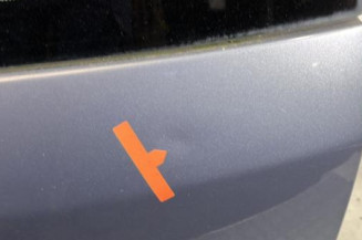 Malle/Hayon arriere NISSAN NOTE 1