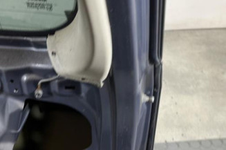 Malle/Hayon arriere NISSAN NOTE 1