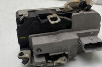 Serrure avant droit PEUGEOT 206+