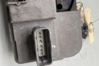 Serrure avant droit PEUGEOT 206+