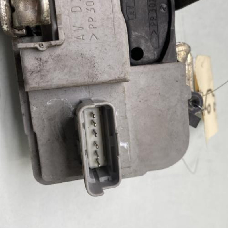 Serrure avant droit PEUGEOT 206+ Photo n°3