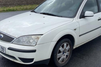 Vitre avant gauche FORD MONDEO 2