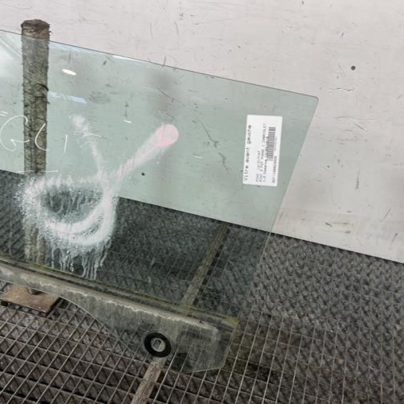 Vitre avant gauche MINI MINI 3 F57 Photo n°3