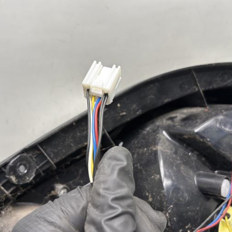 Feu arriere principal gauche (feux) CHEVROLET SPARK Photo n°3