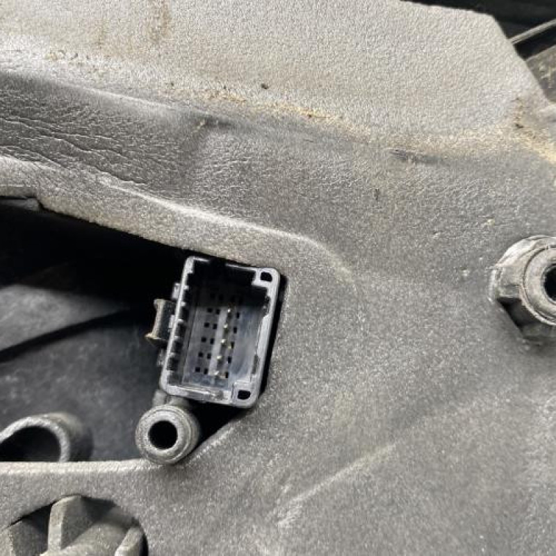 Retroviseur gauche RENAULT CLIO 3 Photo n°3