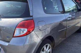 Retroviseur gauche RENAULT CLIO 3