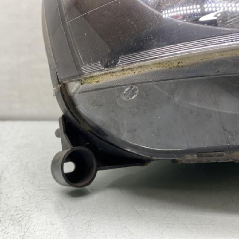 Optique avant principal droit (feux)(phare) RENAULT CLIO 2 Photo n°2