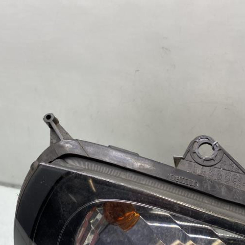 Optique avant principal droit (feux)(phare) RENAULT CLIO 2 Photo n°3