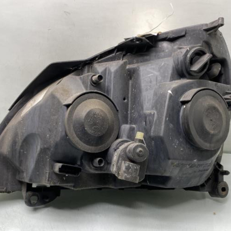 Optique avant principal droit (feux)(phare) RENAULT CLIO 2 Photo n°4