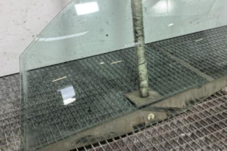 Vitre avant gauche FORD FUSION