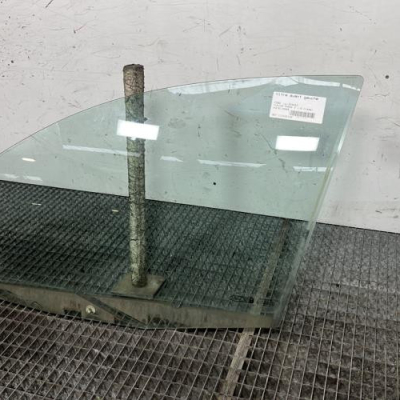 Vitre avant gauche FORD FUSION Photo n°3