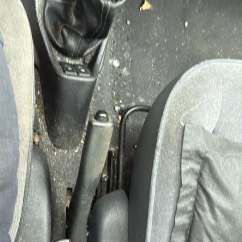 Poignee porte avant gauche CITROEN SAXO Photo n°10