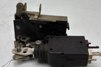 Serrure avant gauche CITROEN SAXO