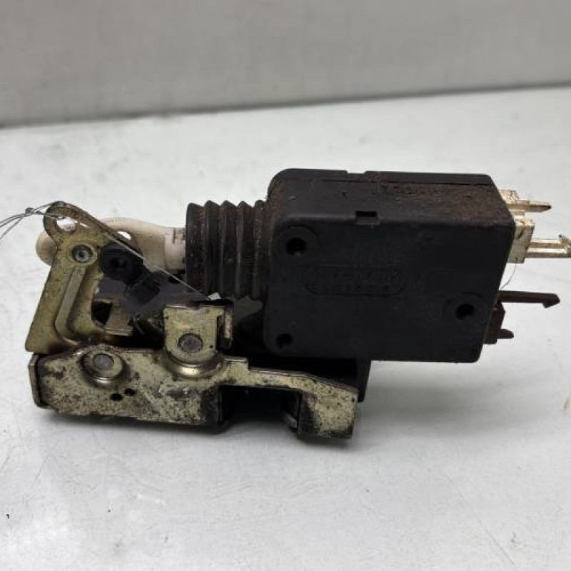 Serrure avant gauche CITROEN SAXO Photo n°3