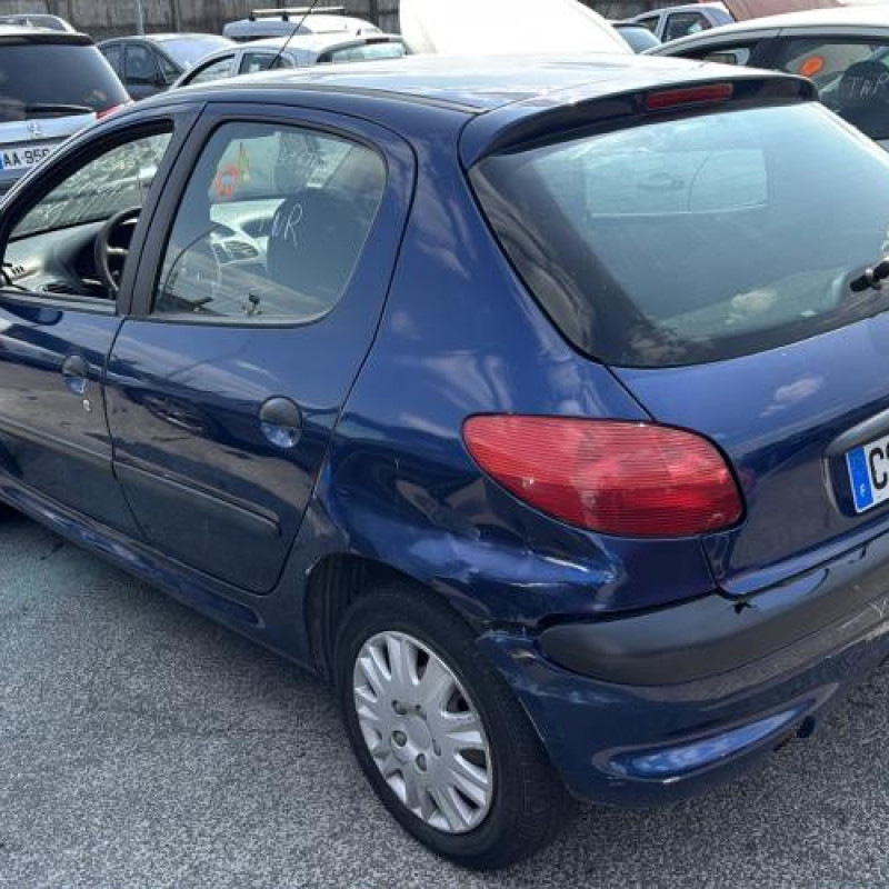 Feu arriere principal gauche (feux) PEUGEOT 206 Photo n°8