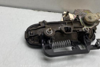 Poignee porte avant gauche PEUGEOT 607