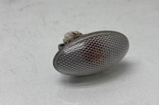 Repetiteur clignotant avant gauche (Feux) PEUGEOT 607 Photo n°1