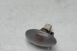 Repetiteur clignotant avant gauche (Feux) PEUGEOT 607