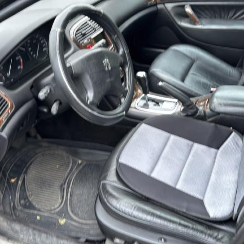 Retroviseur interieur PEUGEOT 607 Photo n°9