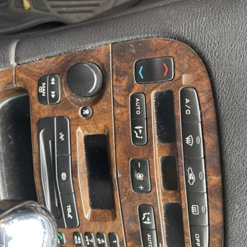 Retroviseur interieur PEUGEOT 607 Photo n°12