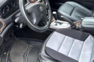 Serrure avant gauche PEUGEOT 607