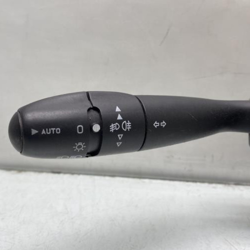 Com (Bloc Contacteur Tournant+Commodo Essuie Glace+Commodo Phare) CITROEN XSARA PICASSO Photo n°2