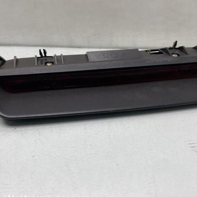 Feu arriere stop central CITROEN XSARA PICASSO Photo n°3