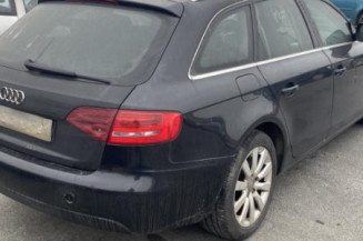 Poignee porte avant droit AUDI A4 3