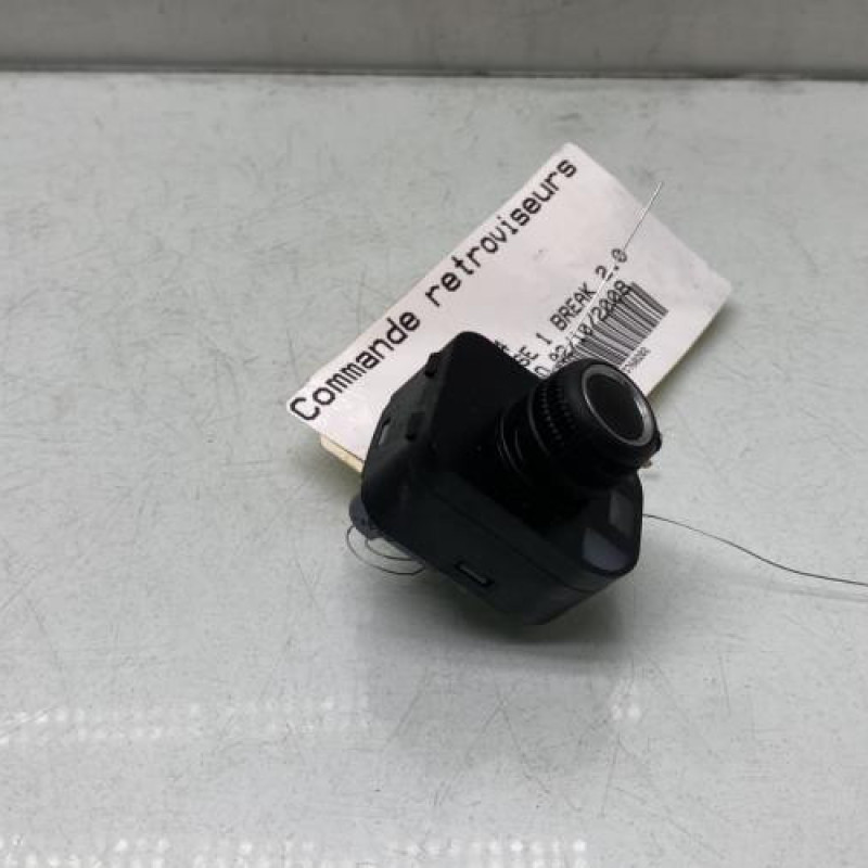 Commande retroviseurs AUDI A4 3 Photo n°2