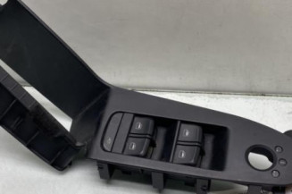 Interrupteur de leve vitre avant gauche AUDI A4 3 Photo n°1