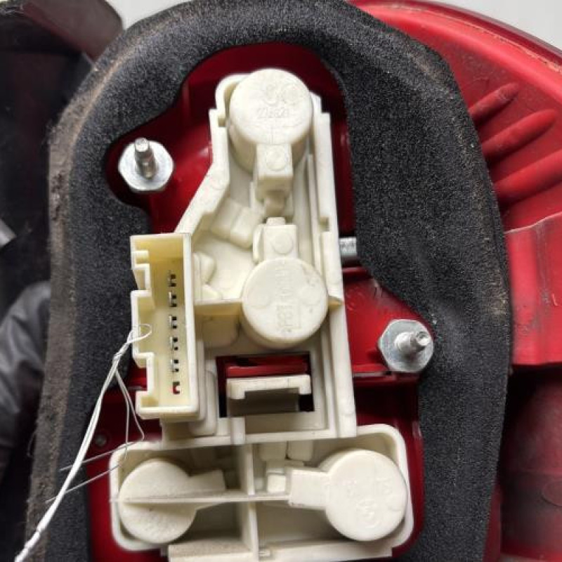 Feu arriere principal gauche (feux) BMW SERIE 3 E91 Photo n°3