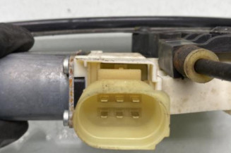 Leve vitre electrique arriere droit FORD MONDEO 3