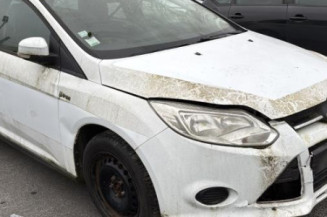 Optique avant principal gauche (feux)(phare) FORD FOCUS 3