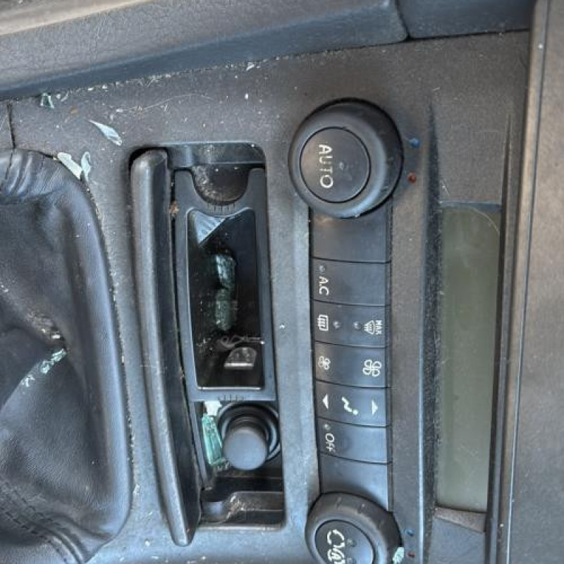 Commande chauffage RENAULT VEL SATIS Photo n°19