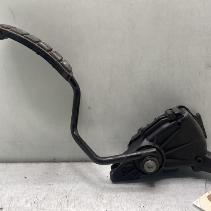 Pedale d'accelerateur RENAULT VEL SATIS Photo n°1