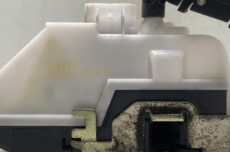 Serrure avant gauche RENAULT VEL SATIS