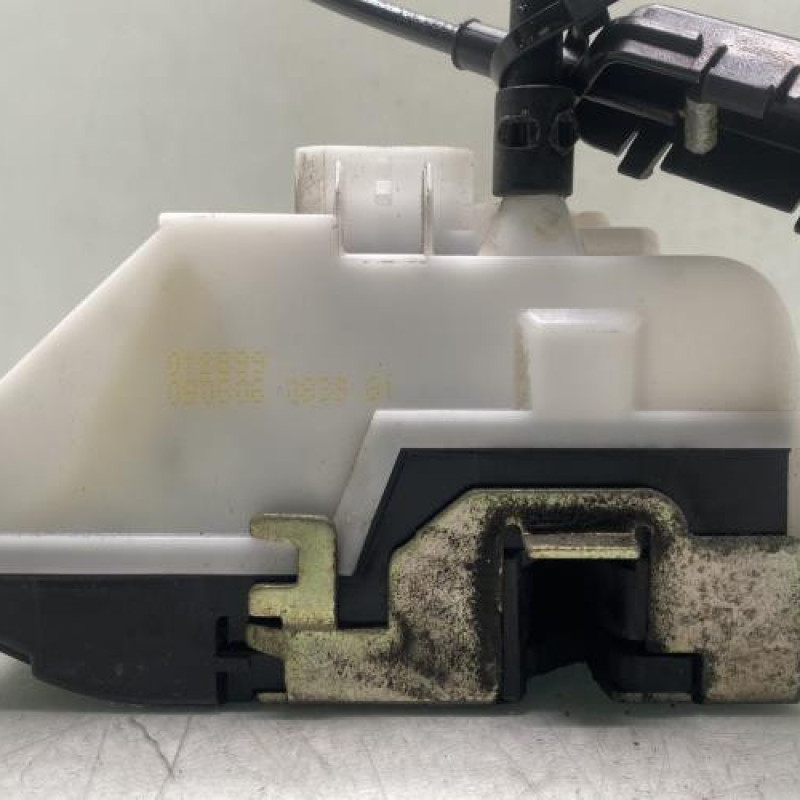 Serrure avant gauche RENAULT VEL SATIS Photo n°4