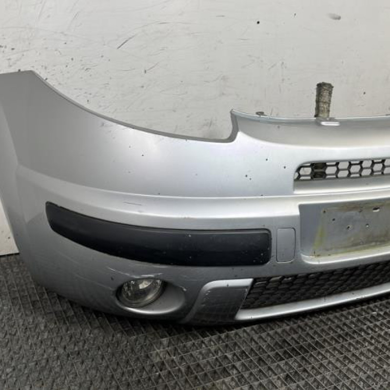 Pare choc avant CITROEN C3 PLURIEL Photo n°2