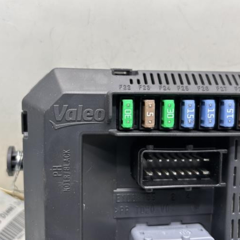 Boitier BSI PEUGEOT 208 1 Photo n°2