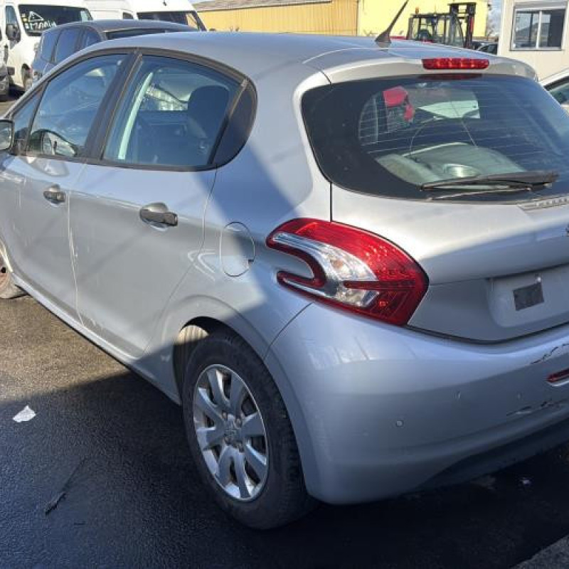 Boitier BSI PEUGEOT 208 1 Photo n°8