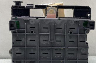 Boitier servitude moteur (BSM) PEUGEOT 206