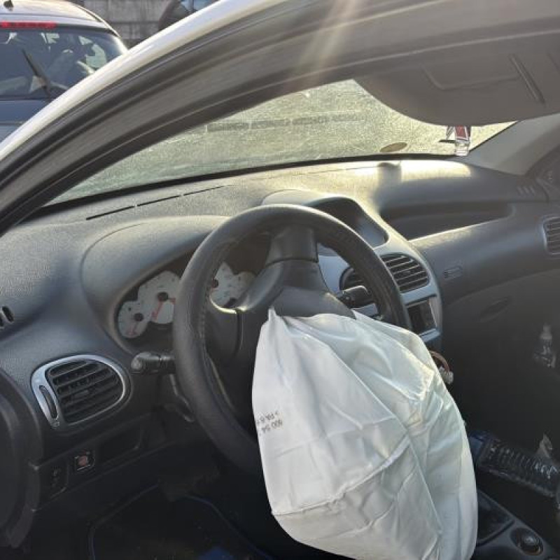 Boitier servitude moteur (BSM) PEUGEOT 206 Photo n°14