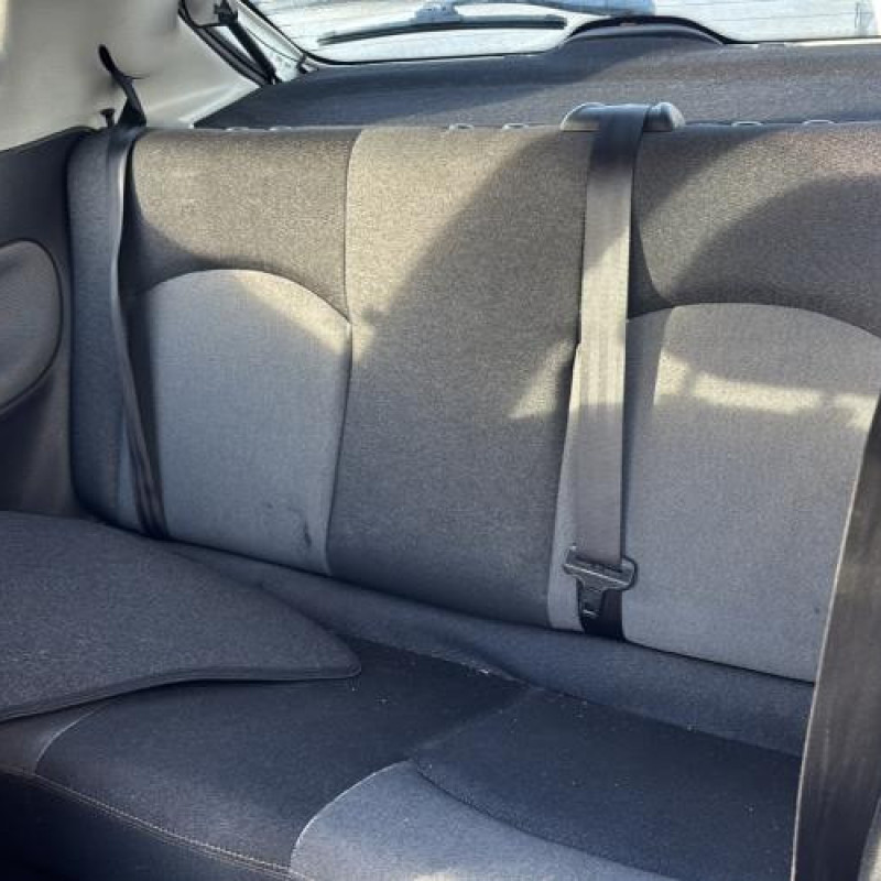 Boitier servitude moteur (BSM) PEUGEOT 206 Photo n°18