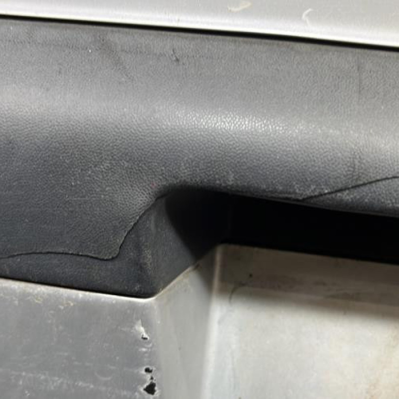 Pare choc arriere SEAT CORDOBA 1 Photo n°4