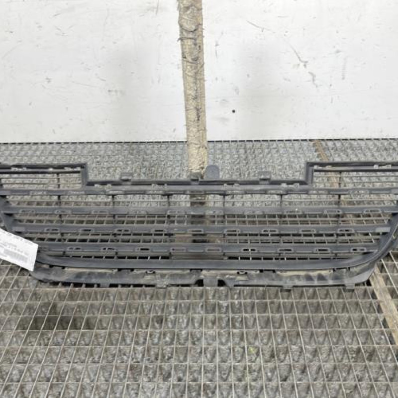 Grille de pare choc PEUGEOT 2008 1 Photo n°1