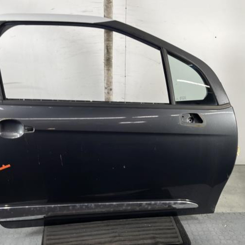 Porte avant droit CITROEN DS3 Photo n°1