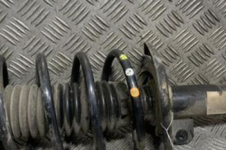 Amortisseur avant gauche PEUGEOT 208 1 Photo n°1