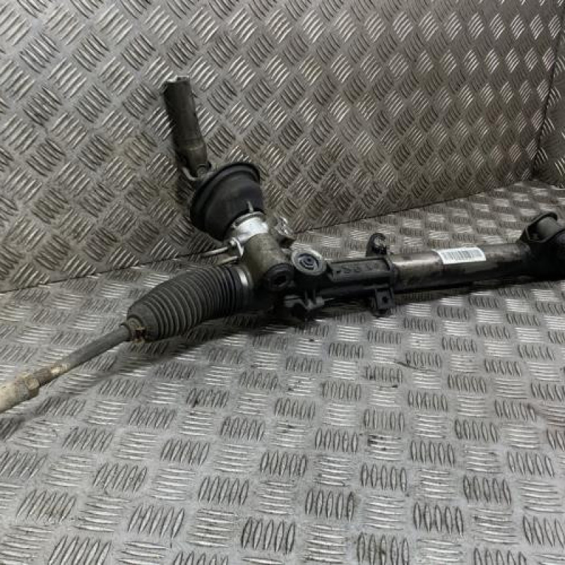 Cremaillere assistee OPEL ASTRA H Photo n°1